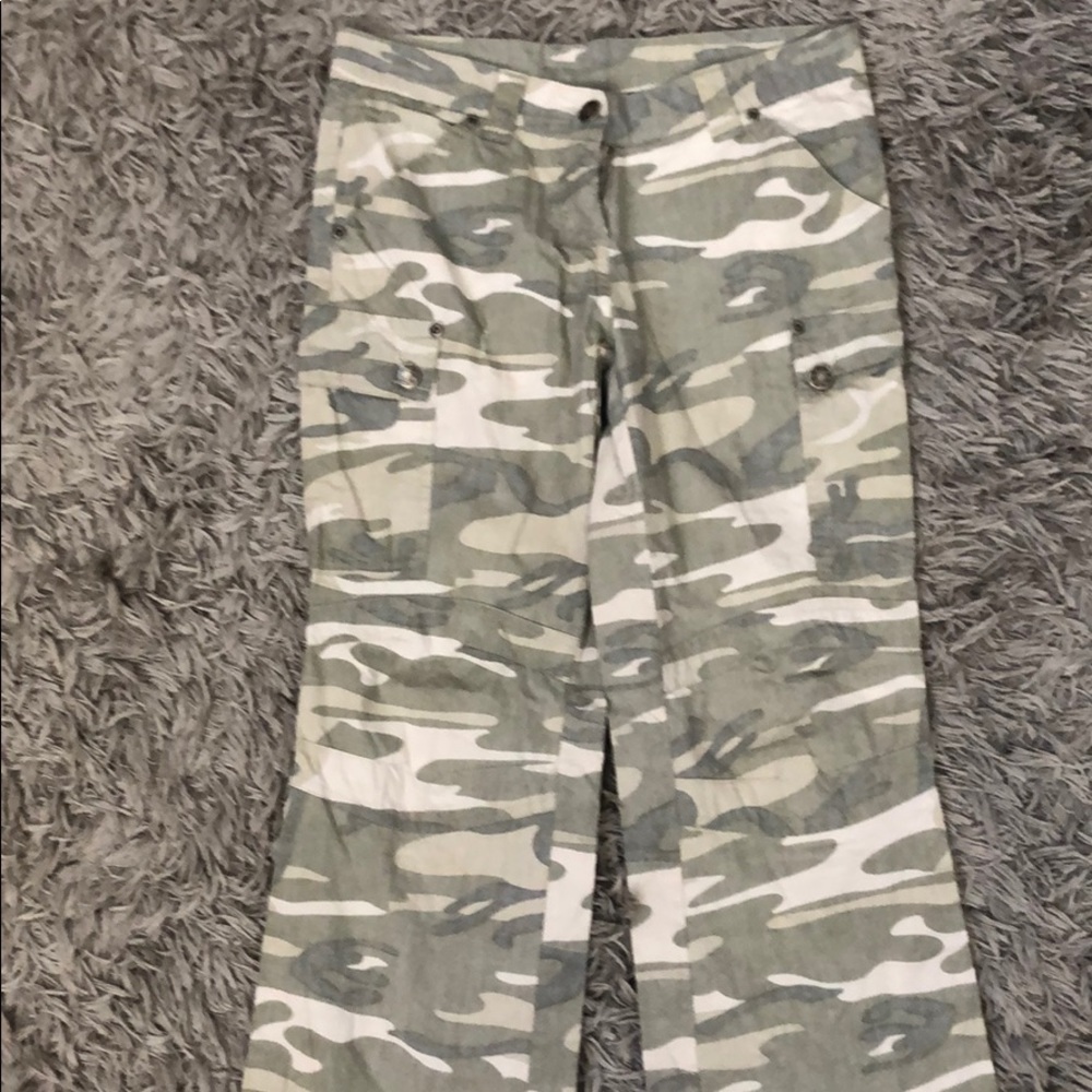 Camo pants juniors xs